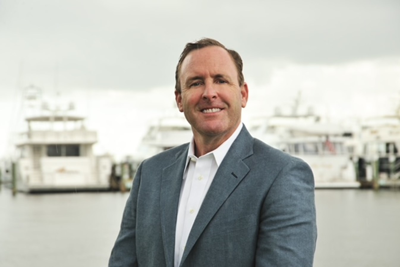 Brendan  Roney Photo 28067 Side