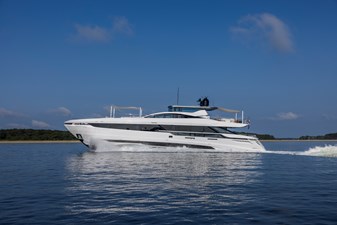 MYSTERE 2023 MANGUSTA Gransport 33m Motor Yacht Yacht MLS #413950 5